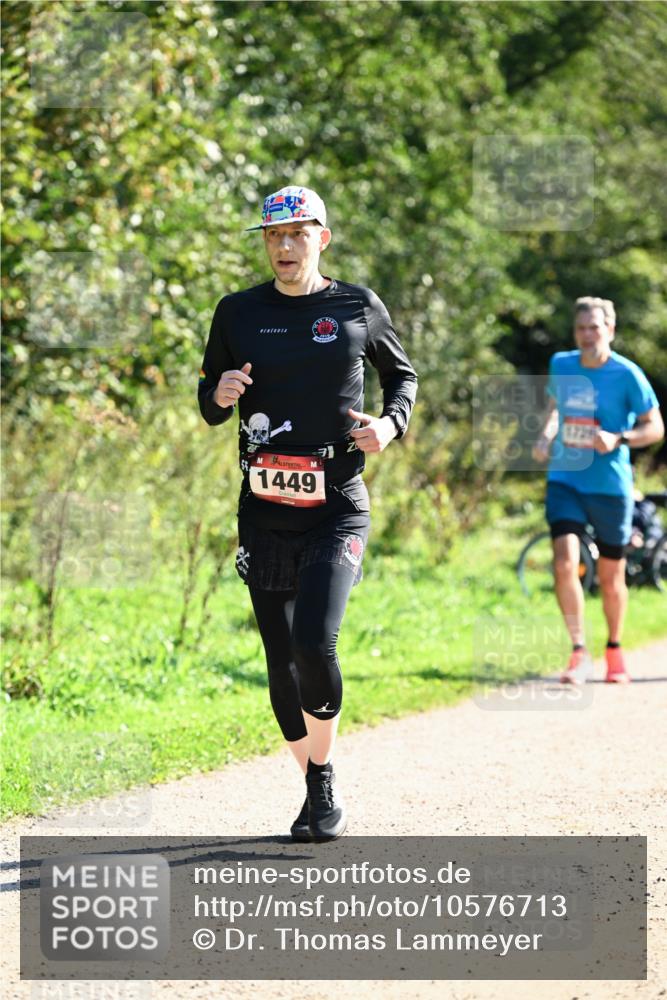 27.09.2026 - 35. Volkslauf durch das schöne Alstertal Dr. Thomas Lammeyer http://msf.ph/oto/10576713 27.09.2026 11:46:02 Laufen 1449, 1726 meine-sportfotos.de