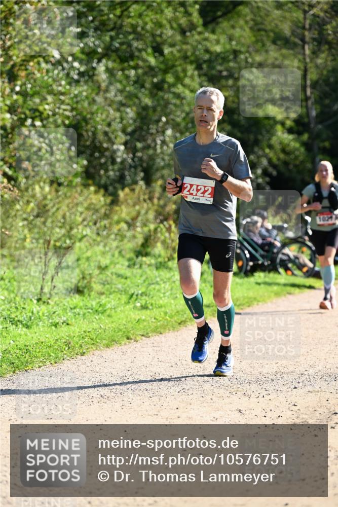 27.09.2026 - 35. Volkslauf durch das schöne Alstertal Dr. Thomas Lammeyer http://msf.ph/oto/10576751 27.09.2026 11:46:27 Laufen 2422, 1024 meine-sportfotos.de