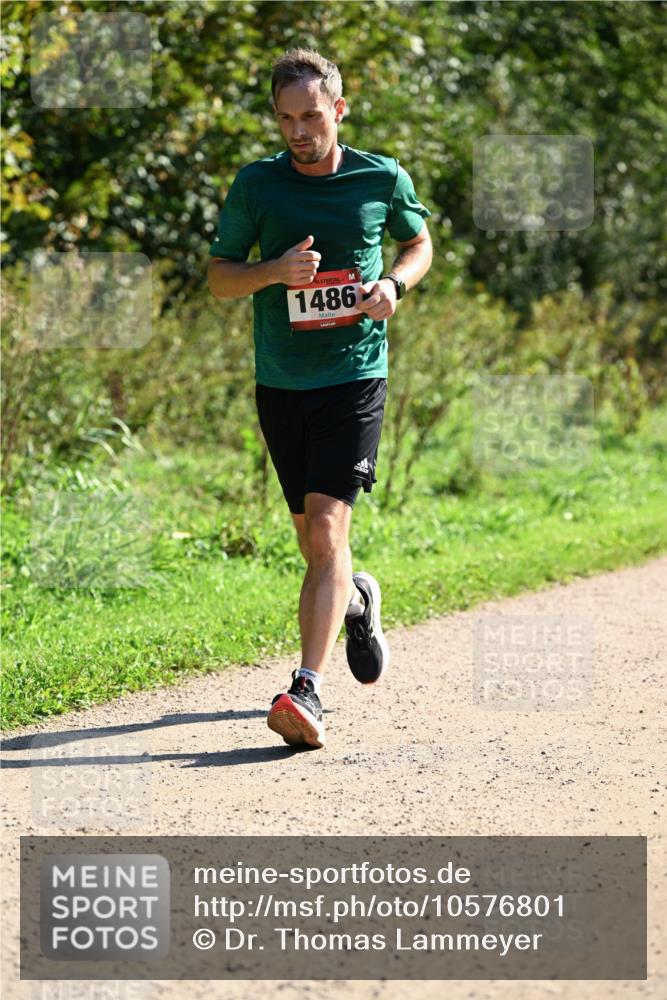 27.09.2026 - 35. Volkslauf durch das schöne Alstertal Dr. Thomas Lammeyer http://msf.ph/oto/10576801 27.09.2026 11:46:46 Laufen 1486 meine-sportfotos.de