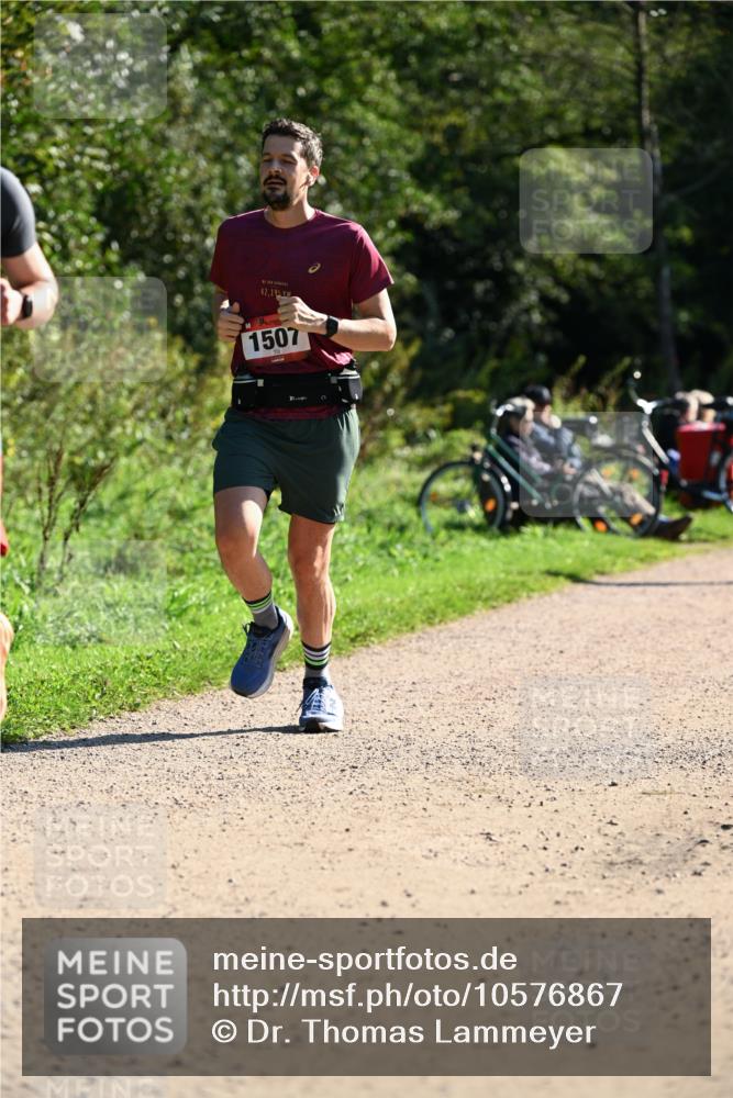 27.09.2026 - 35. Volkslauf durch das schöne Alstertal Dr. Thomas Lammeyer http://msf.ph/oto/10576867 27.09.2026 11:47:09 Laufen 42, 195, 1507 meine-sportfotos.de