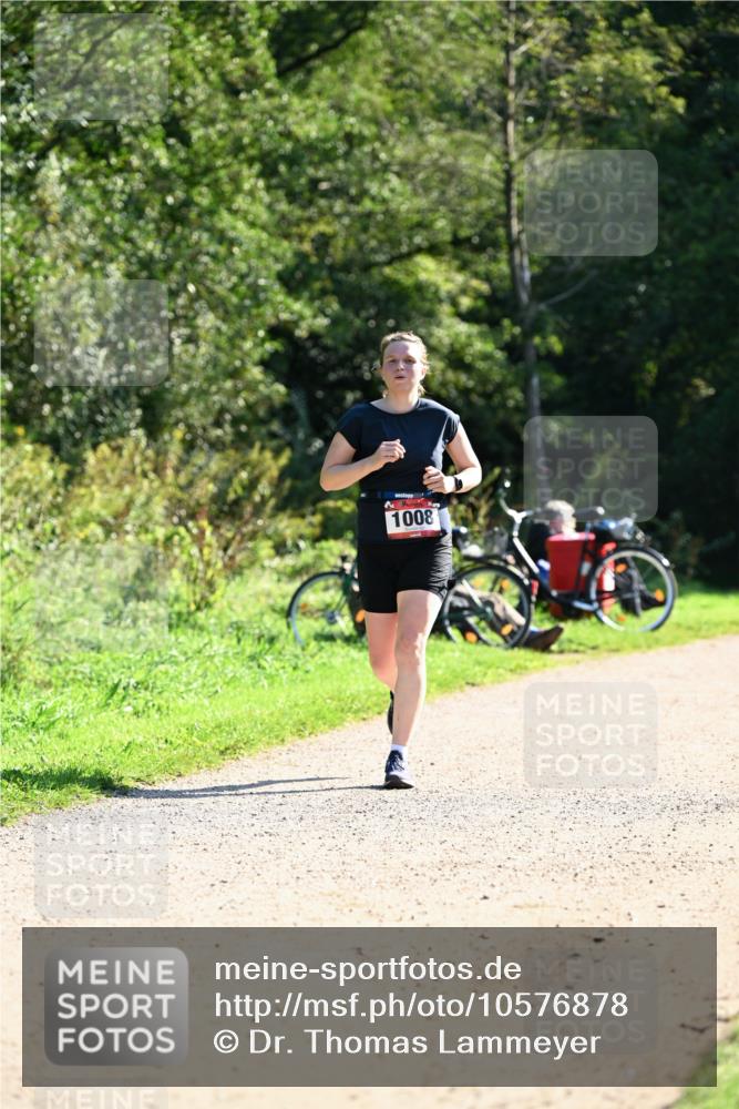 27.09.2026 - 35. Volkslauf durch das schöne Alstertal Dr. Thomas Lammeyer http://msf.ph/oto/10576878 27.09.2026 11:47:11 Laufen 1008 meine-sportfotos.de