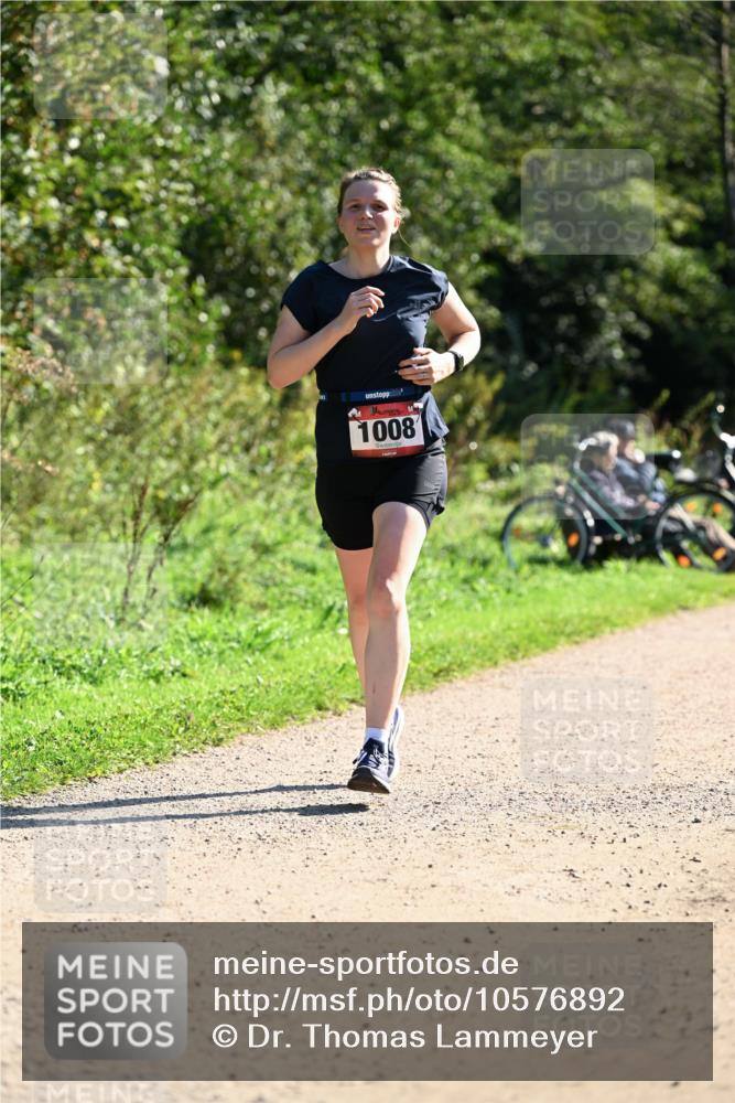 27.09.2026 - 35. Volkslauf durch das schöne Alstertal Dr. Thomas Lammeyer http://msf.ph/oto/10576892 27.09.2026 11:47:13 Laufen 1008 meine-sportfotos.de