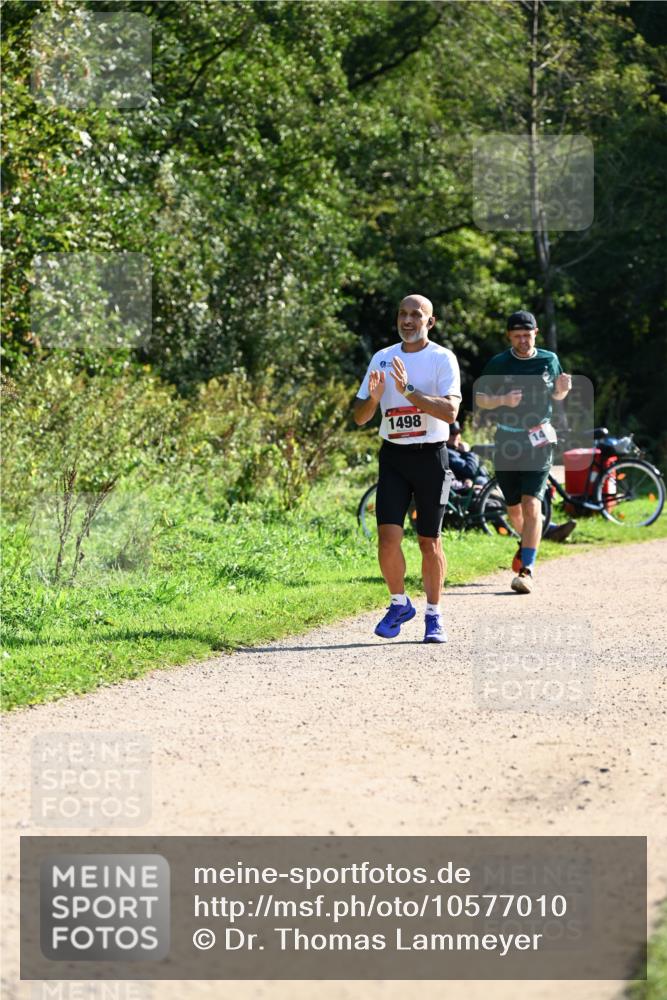 27.09.2026 - 35. Volkslauf durch das schöne Alstertal Dr. Thomas Lammeyer http://msf.ph/oto/10577010 27.09.2026 11:49:17 Laufen 1498 meine-sportfotos.de