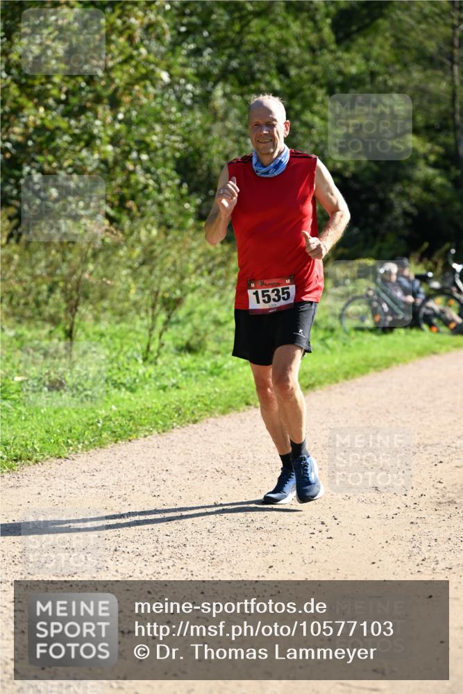 27.09.2026 - 35. Volkslauf durch das schöne Alstertal Dr. Thomas Lammeyer http://msf.ph/oto/10577103 27.09.2026 11:49:59 Laufen 1535 meine-sportfotos.de