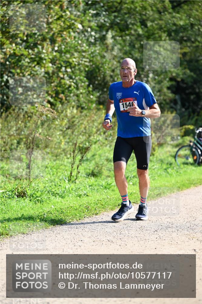 27.09.2026 - 35. Volkslauf durch das schöne Alstertal Dr. Thomas Lammeyer http://msf.ph/oto/10577117 27.09.2026 11:50:09 Laufen 1540 meine-sportfotos.de