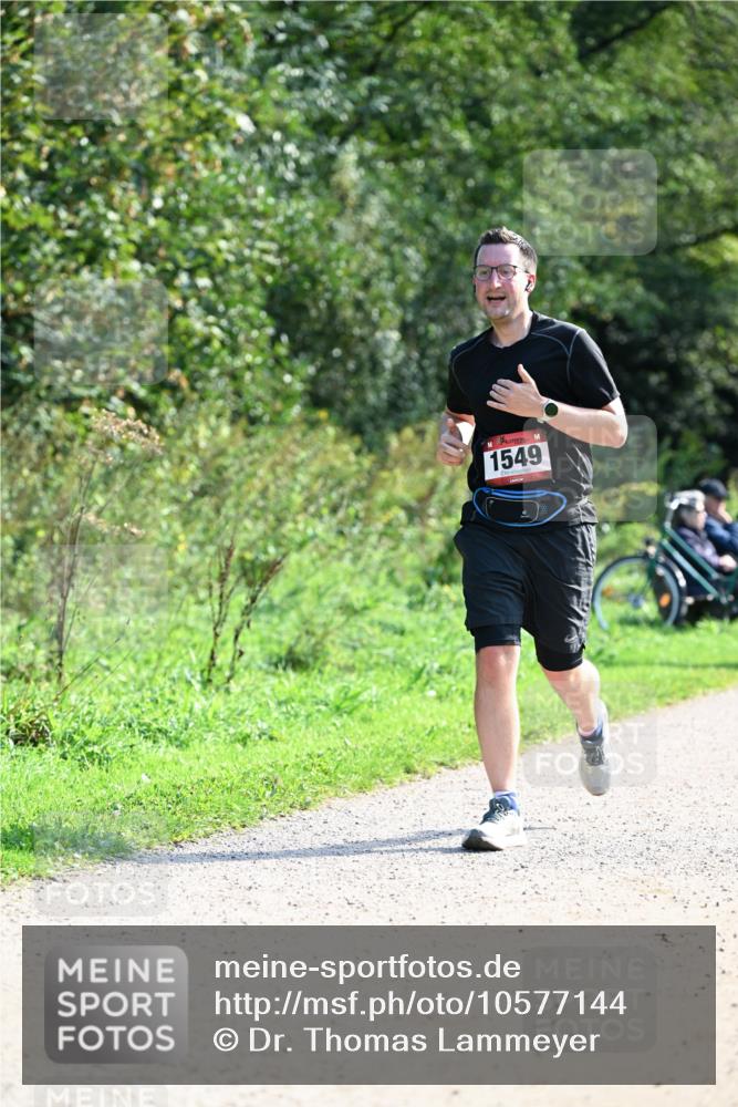 27.09.2026 - 35. Volkslauf durch das schöne Alstertal Dr. Thomas Lammeyer http://msf.ph/oto/10577144 27.09.2026 11:50:20 Laufen 1549 meine-sportfotos.de