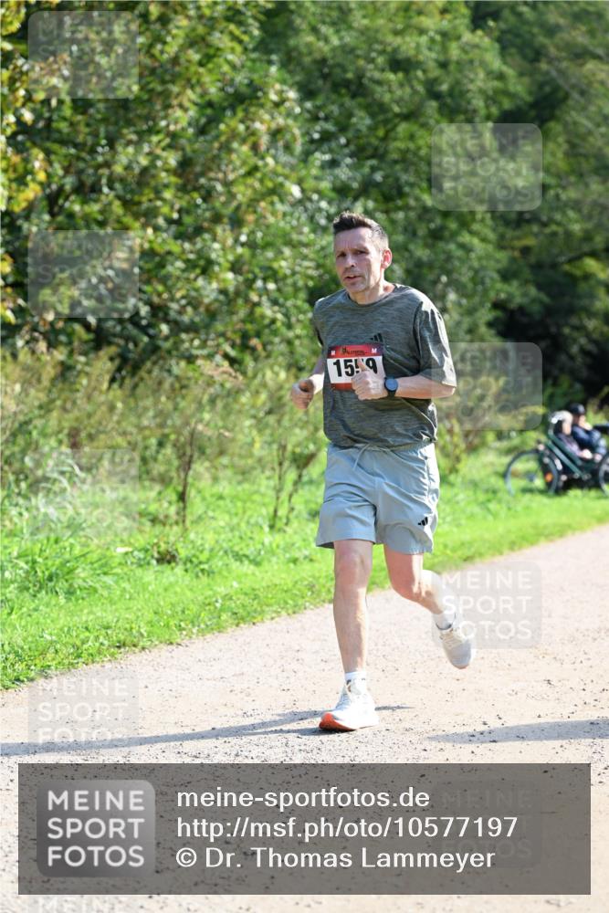 27.09.2026 - 35. Volkslauf durch das schöne Alstertal Dr. Thomas Lammeyer http://msf.ph/oto/10577197 27.09.2026 11:50:45 Laufen 159 meine-sportfotos.de