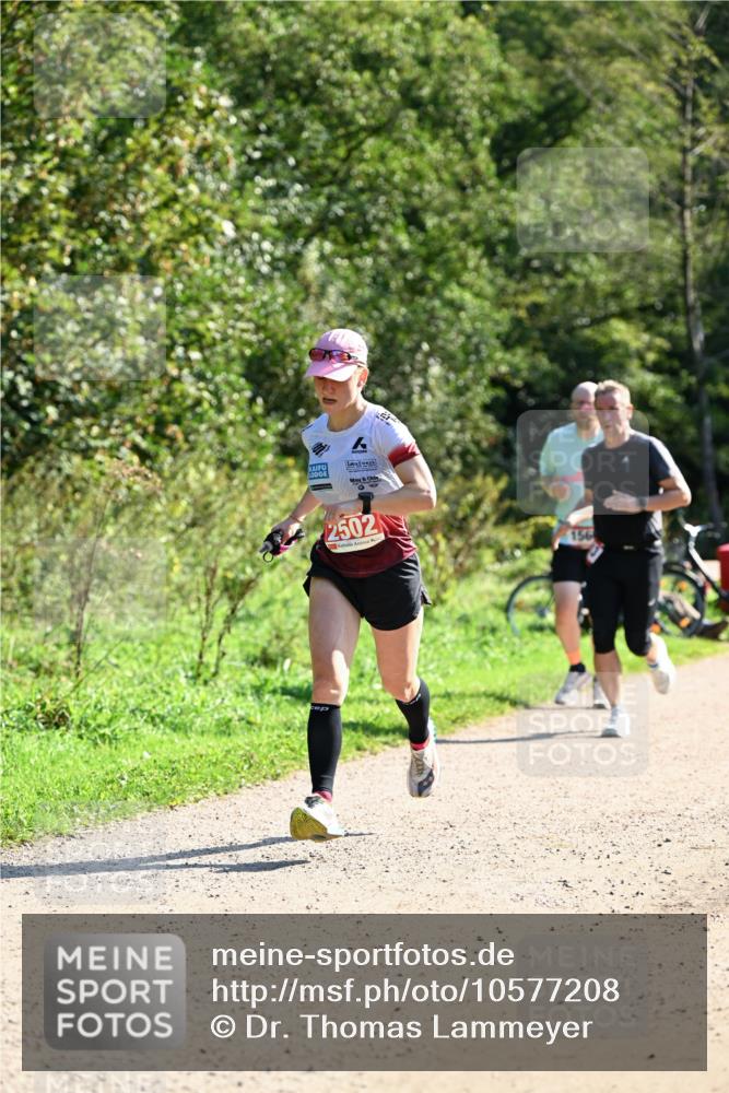 27.09.2026 - 35. Volkslauf durch das schöne Alstertal Dr. Thomas Lammeyer http://msf.ph/oto/10577208 27.09.2026 11:51:15 Laufen 2502 meine-sportfotos.de