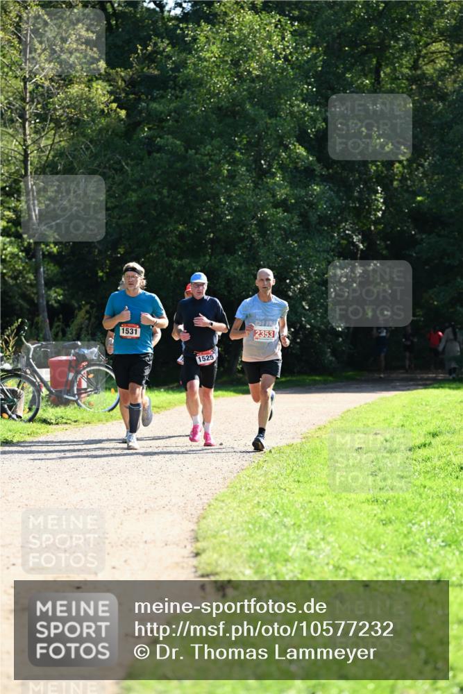 27.09.2026 - 35. Volkslauf durch das schöne Alstertal Dr. Thomas Lammeyer http://msf.ph/oto/10577232 27.09.2026 11:51:25 Laufen 1531, 1525, 2353 meine-sportfotos.de