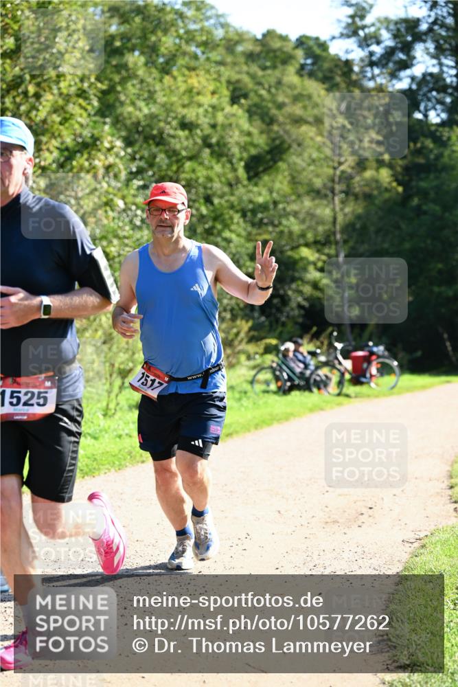 27.09.2026 - 35. Volkslauf durch das schöne Alstertal Dr. Thomas Lammeyer http://msf.ph/oto/10577262 27.09.2026 11:51:30 Laufen 1525, 1517 meine-sportfotos.de