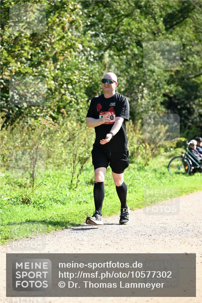 27.09.2026 - 35. Volkslauf durch das schöne Alstertal Dr. Thomas Lammeyer http://msf.ph/oto/10577302 27.09.2026 11:51:52 Laufen 0 meine-sportfotos.de
