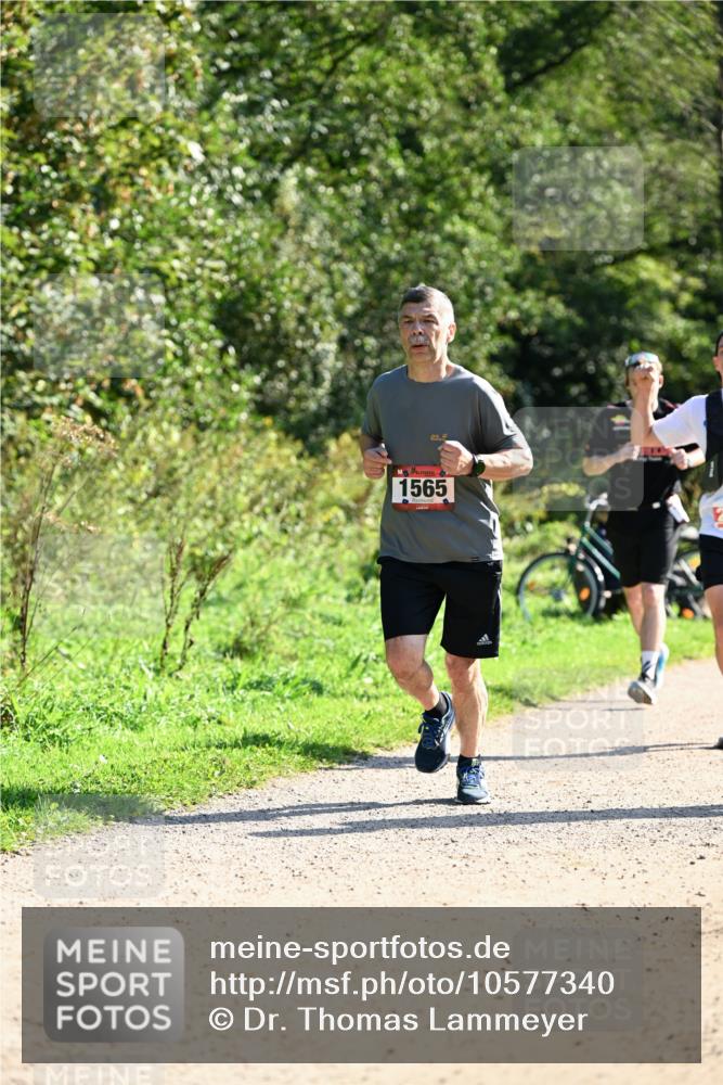 27.09.2026 - 35. Volkslauf durch das schöne Alstertal Dr. Thomas Lammeyer http://msf.ph/oto/10577340 27.09.2026 11:52:12 Laufen 1565 meine-sportfotos.de