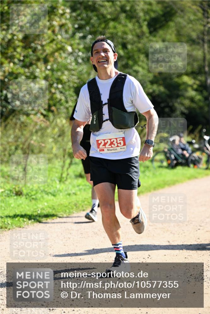 27.09.2026 - 35. Volkslauf durch das schöne Alstertal Dr. Thomas Lammeyer http://msf.ph/oto/10577355 27.09.2026 11:52:14 Laufen 2235 meine-sportfotos.de