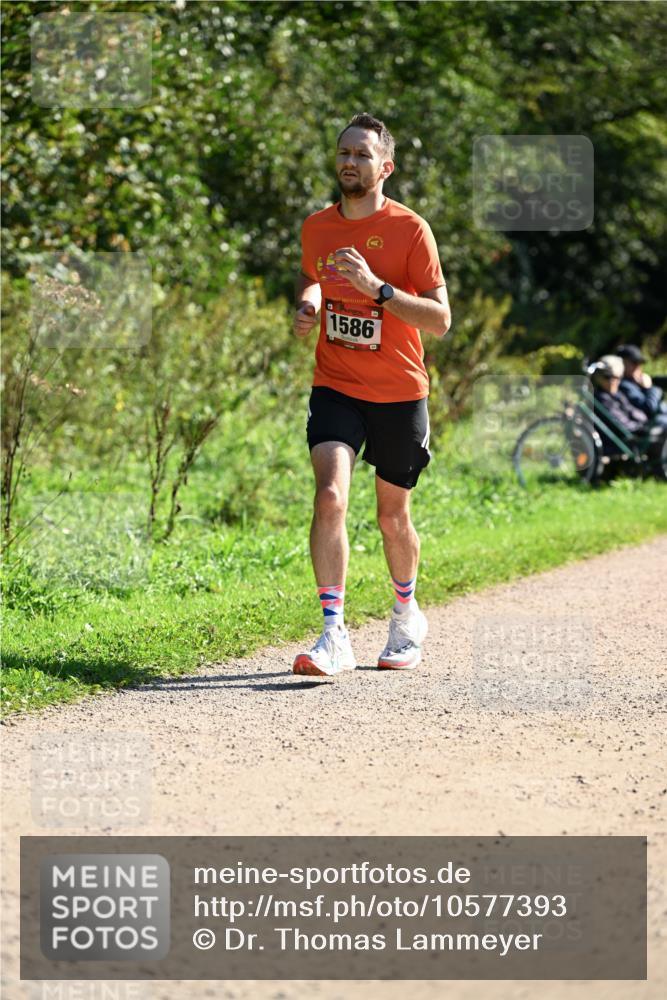 27.09.2026 - 35. Volkslauf durch das schöne Alstertal Dr. Thomas Lammeyer http://msf.ph/oto/10577393 27.09.2026 11:52:35 Laufen 1586 meine-sportfotos.de