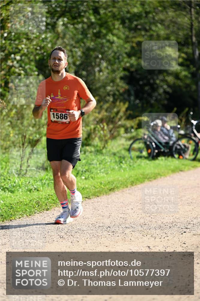 27.09.2026 - 35. Volkslauf durch das schöne Alstertal Dr. Thomas Lammeyer http://msf.ph/oto/10577397 27.09.2026 11:52:36 Laufen 1586 meine-sportfotos.de