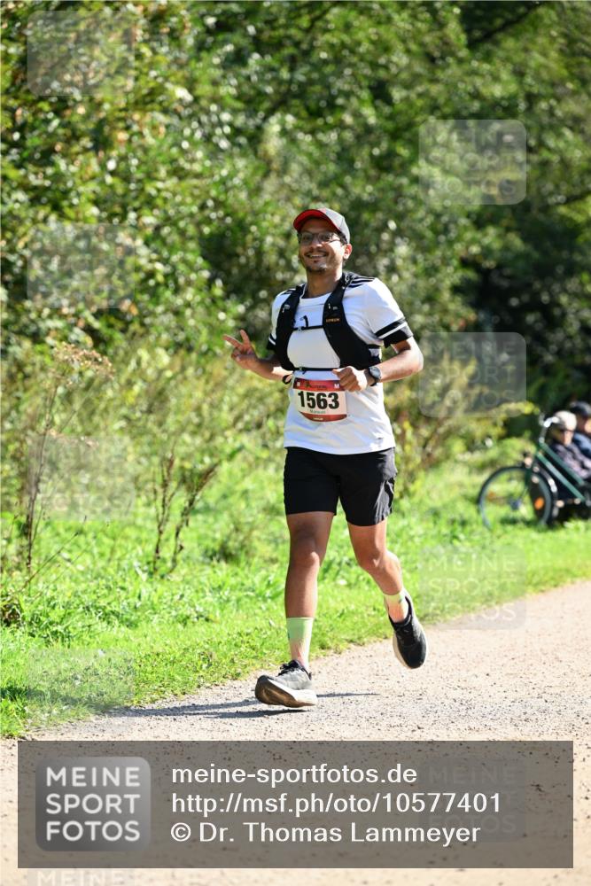 27.09.2026 - 35. Volkslauf durch das schöne Alstertal Dr. Thomas Lammeyer http://msf.ph/oto/10577401 27.09.2026 11:52:40 Laufen 1563 meine-sportfotos.de