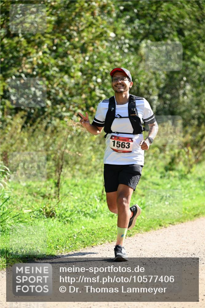 27.09.2026 - 35. Volkslauf durch das schöne Alstertal Dr. Thomas Lammeyer http://msf.ph/oto/10577406 27.09.2026 11:52:41 Laufen 1563 meine-sportfotos.de