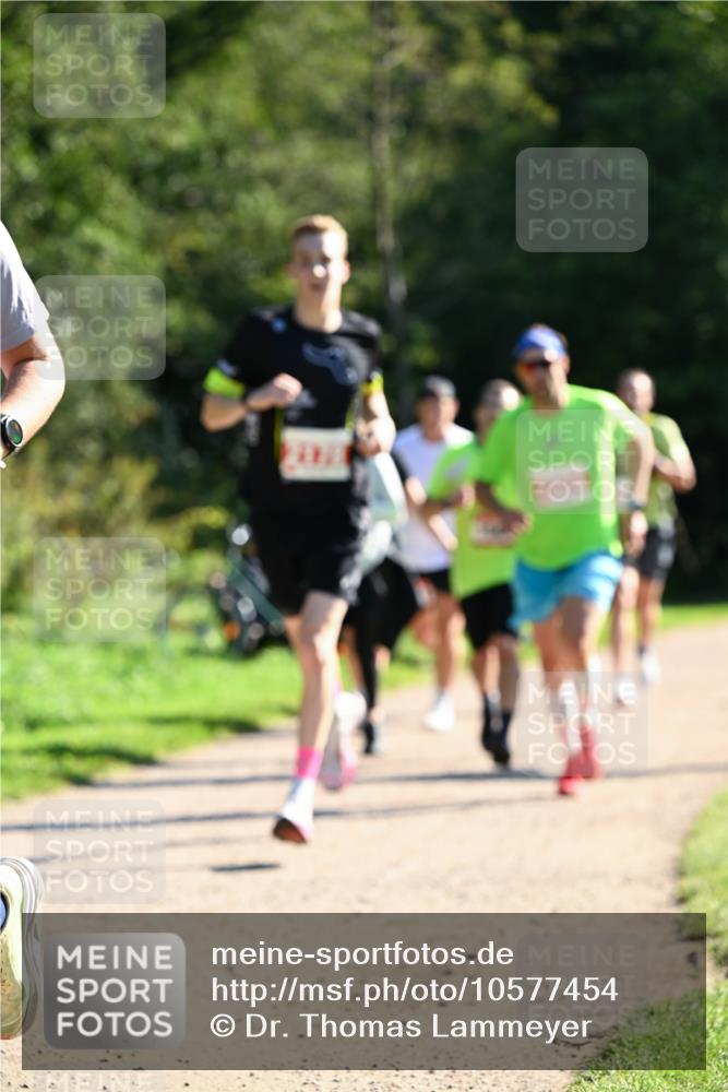 27.09.2026 - 35. Volkslauf durch das schöne Alstertal Dr. Thomas Lammeyer http://msf.ph/oto/10577454 27.09.2026 11:52:59 Laufen  meine-sportfotos.de