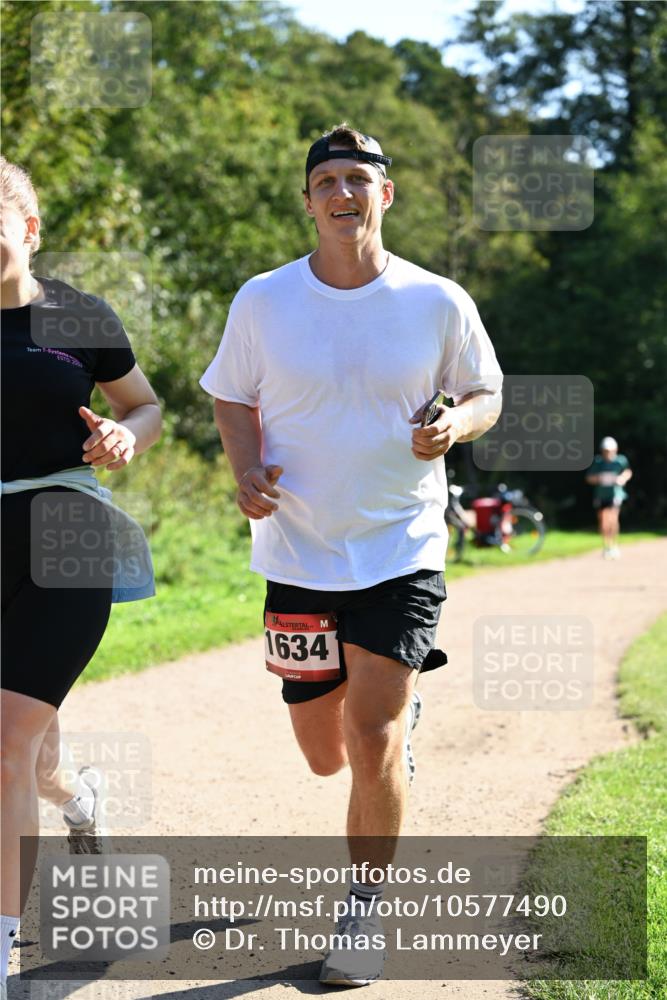 27.09.2026 - 35. Volkslauf durch das schöne Alstertal Dr. Thomas Lammeyer http://msf.ph/oto/10577490 27.09.2026 11:53:04 Laufen 2003, 1634 meine-sportfotos.de