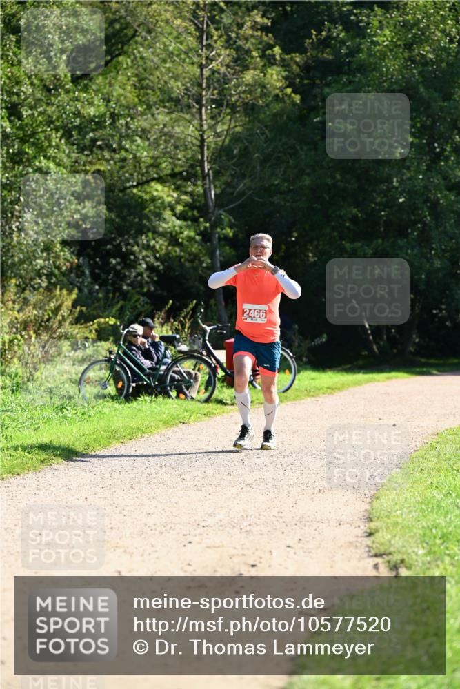 27.09.2026 - 35. Volkslauf durch das schöne Alstertal Dr. Thomas Lammeyer http://msf.ph/oto/10577520 27.09.2026 11:53:31 Laufen 2466 meine-sportfotos.de