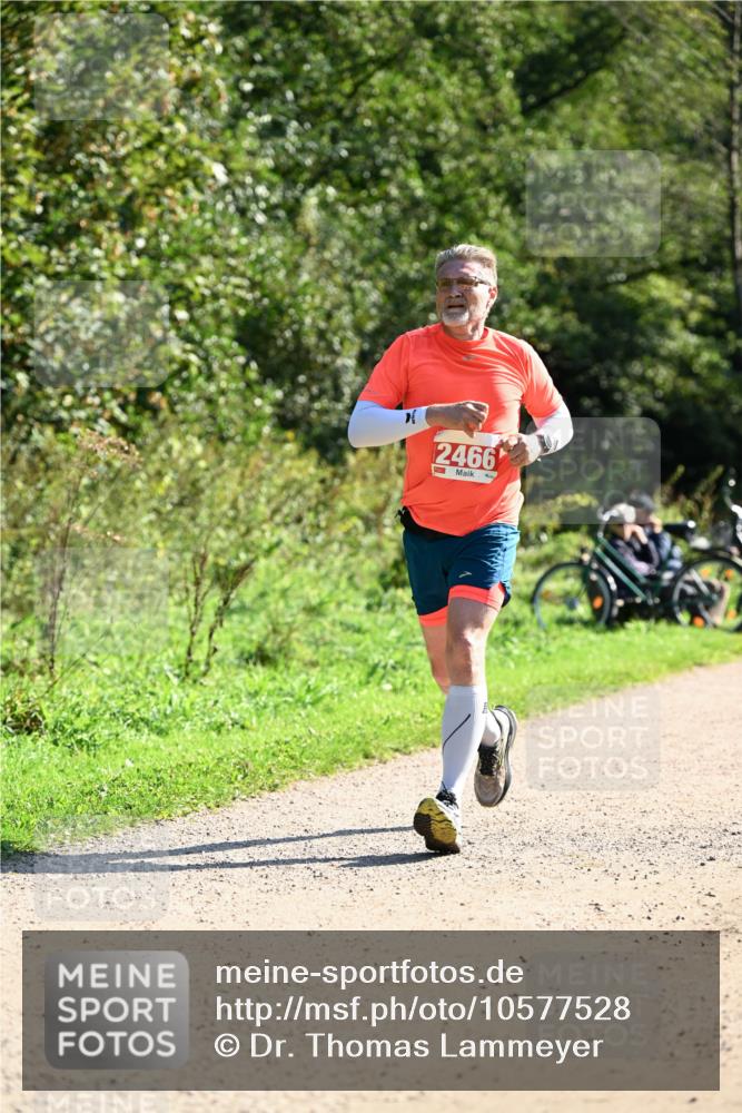 27.09.2026 - 35. Volkslauf durch das schöne Alstertal Dr. Thomas Lammeyer http://msf.ph/oto/10577528 27.09.2026 11:53:33 Laufen 2466 meine-sportfotos.de