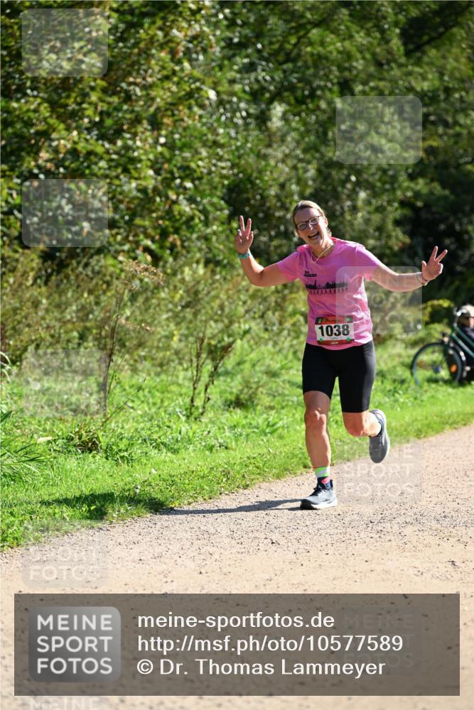 27.09.2026 - 35. Volkslauf durch das schöne Alstertal Dr. Thomas Lammeyer http://msf.ph/oto/10577589 27.09.2026 11:54:25 Laufen 1038 meine-sportfotos.de