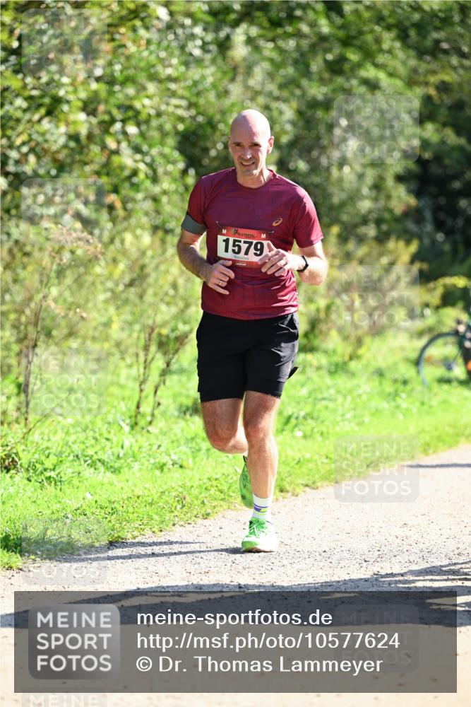 27.09.2026 - 35. Volkslauf durch das schöne Alstertal Dr. Thomas Lammeyer http://msf.ph/oto/10577624 27.09.2026 11:54:35 Laufen 1579 meine-sportfotos.de