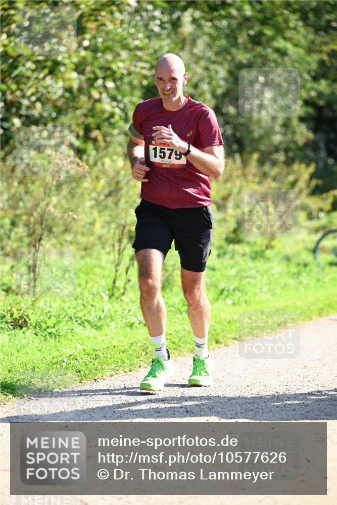 27.09.2026 - 35. Volkslauf durch das schöne Alstertal Dr. Thomas Lammeyer http://msf.ph/oto/10577626 27.09.2026 11:54:35 Laufen 1579 meine-sportfotos.de