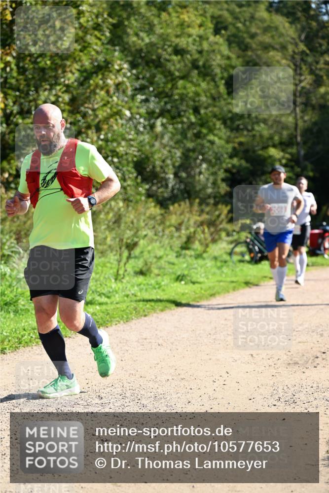 27.09.2026 - 35. Volkslauf durch das schöne Alstertal Dr. Thomas Lammeyer http://msf.ph/oto/10577653 27.09.2026 11:54:43 Laufen  meine-sportfotos.de