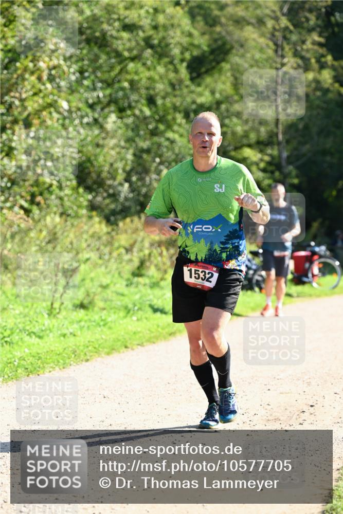27.09.2026 - 35. Volkslauf durch das schöne Alstertal Dr. Thomas Lammeyer http://msf.ph/oto/10577705 27.09.2026 11:55:05 Laufen 1532 meine-sportfotos.de