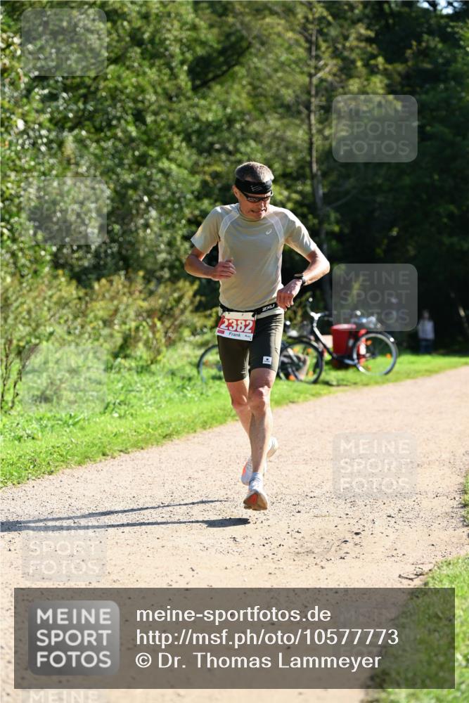 27.09.2026 - 35. Volkslauf durch das schöne Alstertal Dr. Thomas Lammeyer http://msf.ph/oto/10577773 27.09.2026 11:55:20 Laufen 2382 meine-sportfotos.de