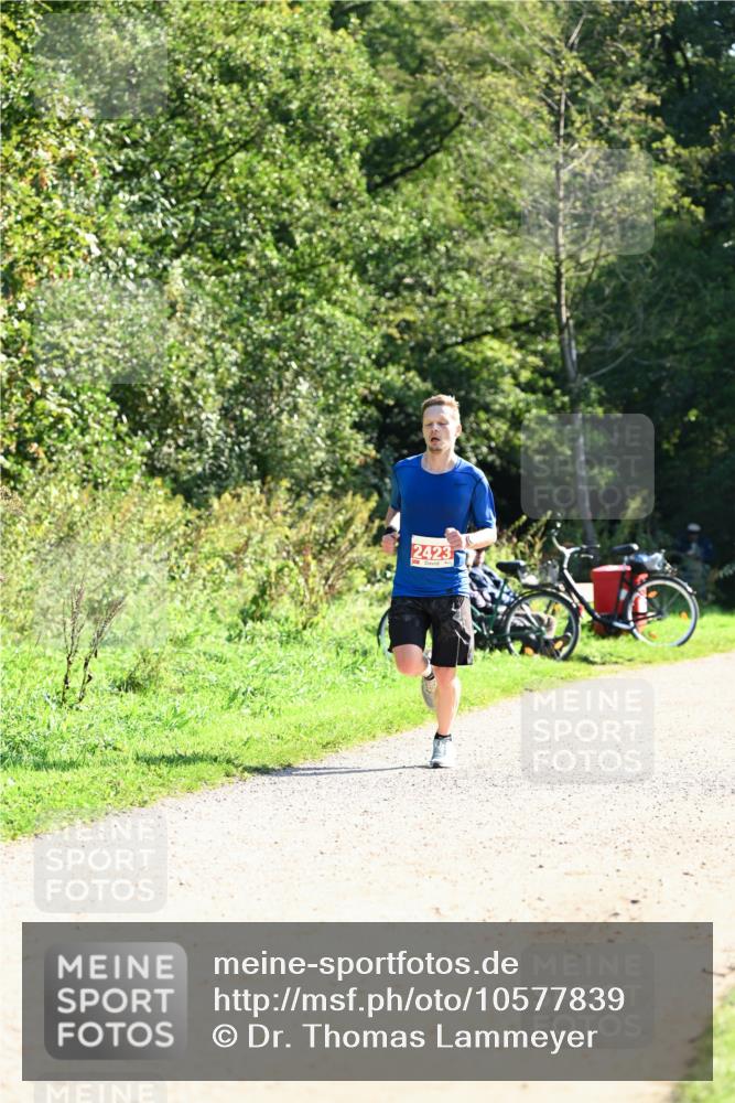 27.09.2026 - 35. Volkslauf durch das schöne Alstertal Dr. Thomas Lammeyer http://msf.ph/oto/10577839 27.09.2026 11:55:46 Laufen 2423 meine-sportfotos.de