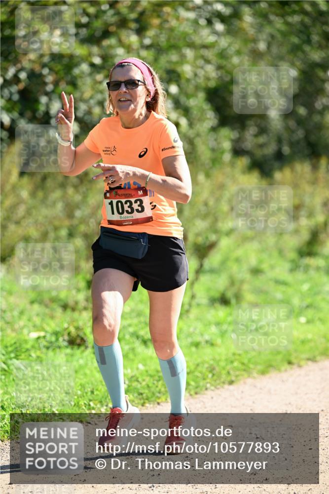 27.09.2026 - 35. Volkslauf durch das schöne Alstertal Dr. Thomas Lammeyer http://msf.ph/oto/10577893 27.09.2026 11:56:24 Laufen 1033 meine-sportfotos.de
