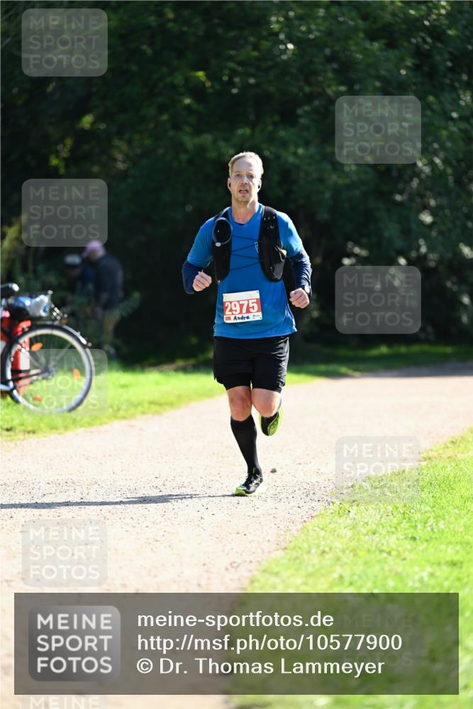 27.09.2026 - 35. Volkslauf durch das schöne Alstertal Dr. Thomas Lammeyer http://msf.ph/oto/10577900 27.09.2026 11:56:39 Laufen 2975 meine-sportfotos.de