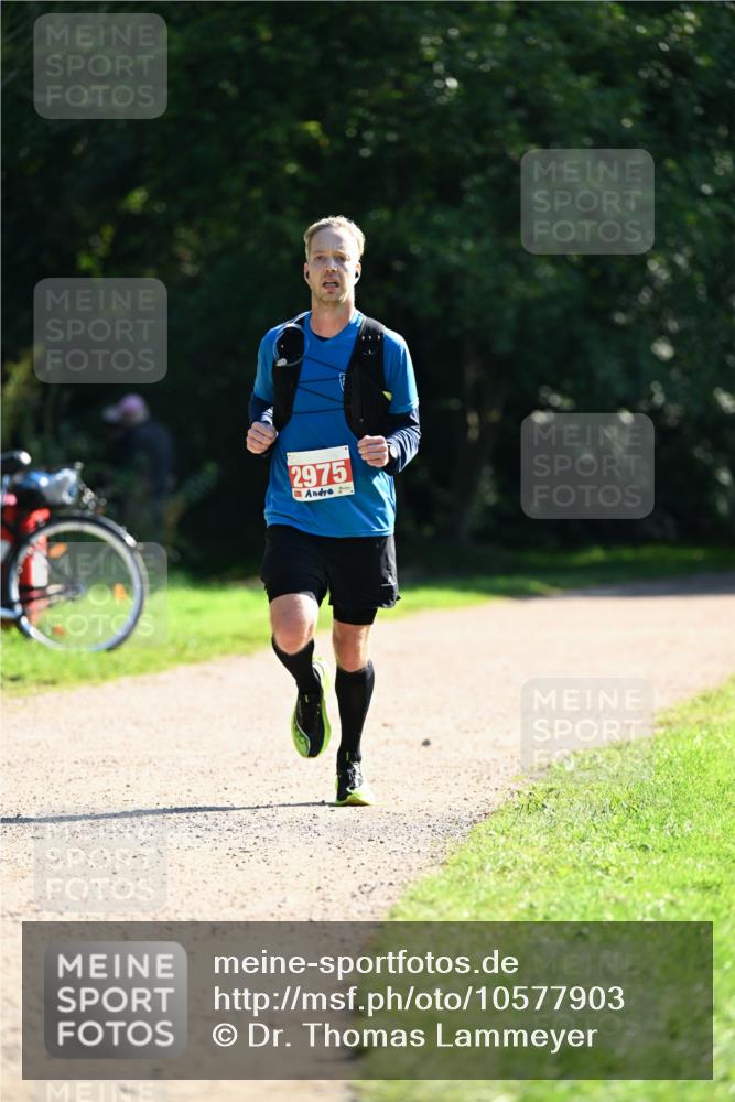 27.09.2026 - 35. Volkslauf durch das schöne Alstertal Dr. Thomas Lammeyer http://msf.ph/oto/10577903 27.09.2026 11:56:39 Laufen 2975 meine-sportfotos.de