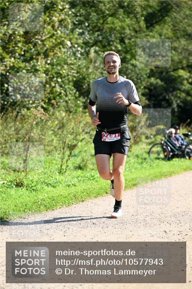 27.09.2026 - 35. Volkslauf durch das schöne Alstertal Dr. Thomas Lammeyer http://msf.ph/oto/10577943 27.09.2026 11:56:59 Laufen  meine-sportfotos.de