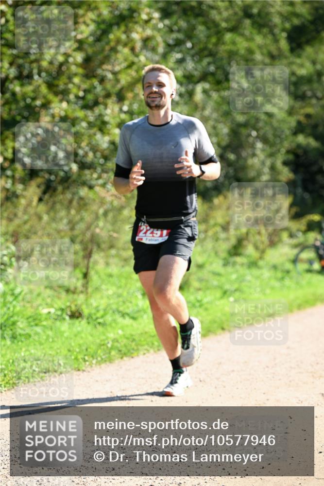 27.09.2026 - 35. Volkslauf durch das schöne Alstertal Dr. Thomas Lammeyer http://msf.ph/oto/10577946 27.09.2026 11:56:59 Laufen 2291 meine-sportfotos.de