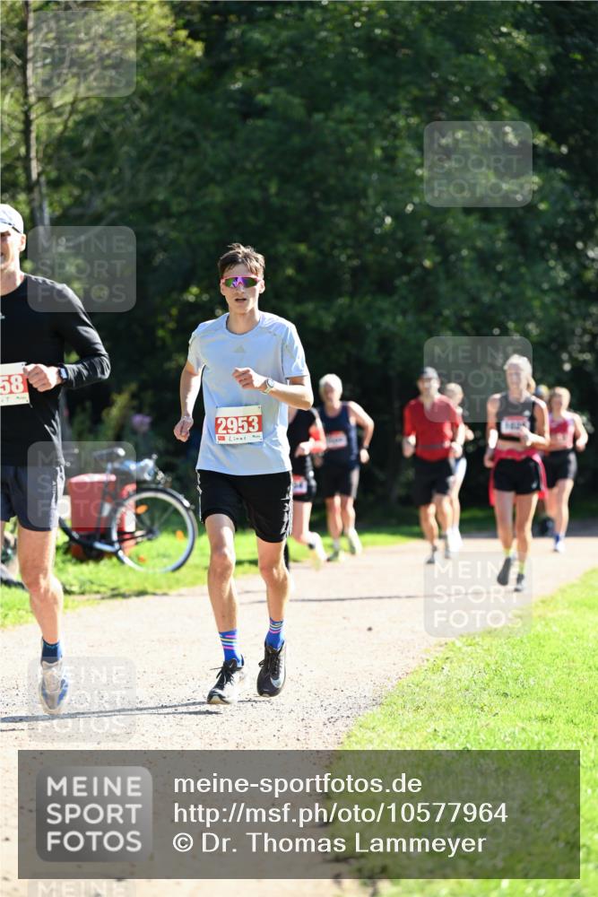 27.09.2026 - 35. Volkslauf durch das schöne Alstertal Dr. Thomas Lammeyer http://msf.ph/oto/10577964 27.09.2026 11:57:17 Laufen 58, 2953 meine-sportfotos.de