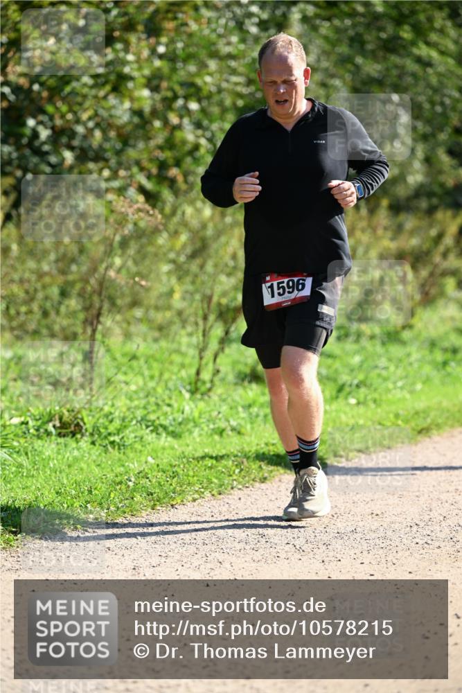 27.09.2026 - 35. Volkslauf durch das schöne Alstertal Dr. Thomas Lammeyer http://msf.ph/oto/10578215 27.09.2026 11:59:38 Laufen 1596 meine-sportfotos.de