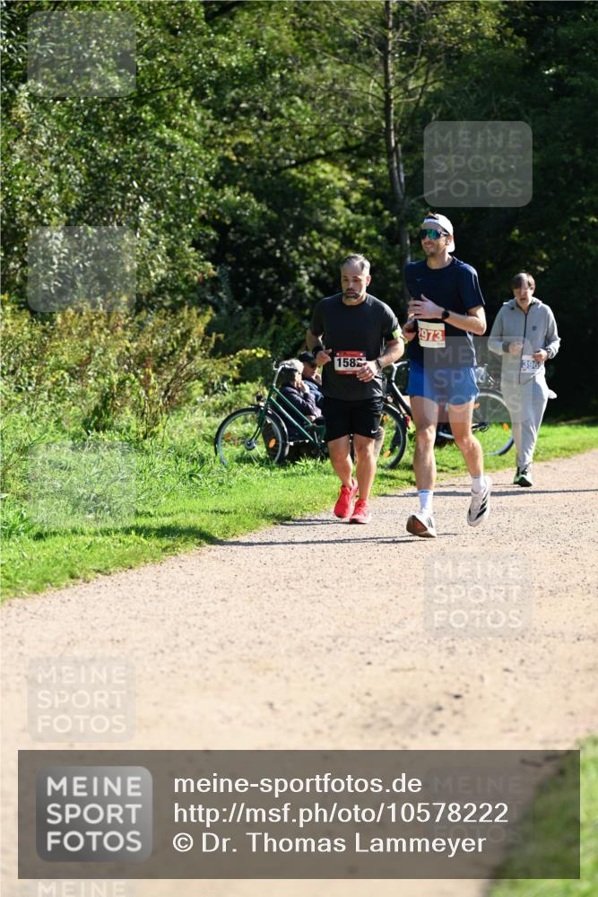27.09.2026 - 35. Volkslauf durch das schöne Alstertal Dr. Thomas Lammeyer http://msf.ph/oto/10578222 27.09.2026 11:59:42 Laufen 1582, 973, 3969 meine-sportfotos.de