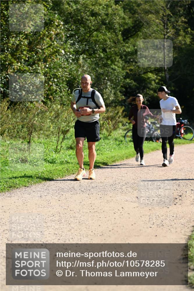 27.09.2026 - 35. Volkslauf durch das schöne Alstertal Dr. Thomas Lammeyer http://msf.ph/oto/10578285 27.09.2026 11:59:54 Laufen  meine-sportfotos.de