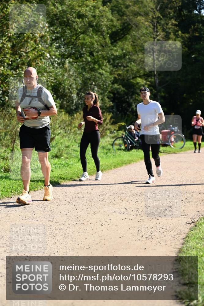 27.09.2026 - 35. Volkslauf durch das schöne Alstertal Dr. Thomas Lammeyer http://msf.ph/oto/10578293 27.09.2026 11:59:55 Laufen  meine-sportfotos.de