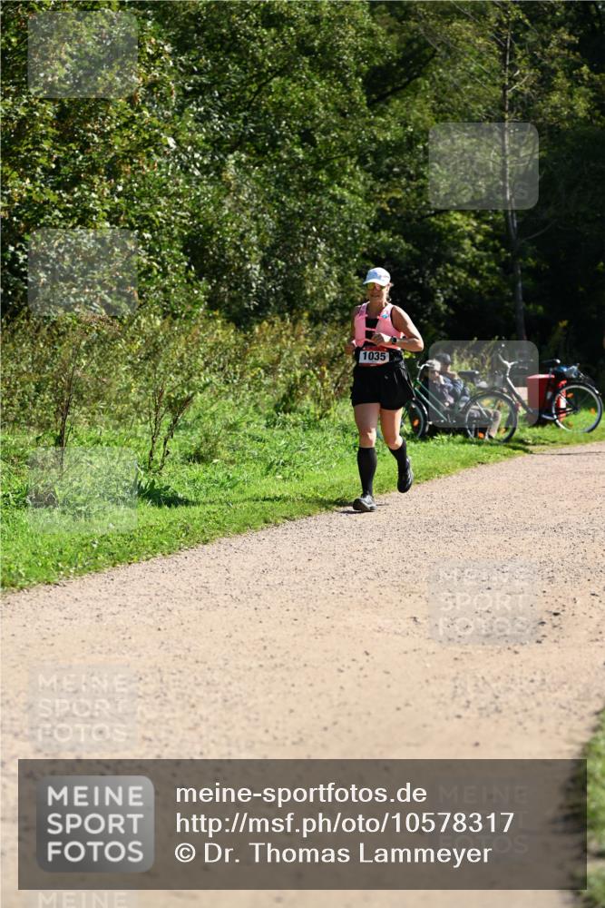 27.09.2026 - 35. Volkslauf durch das schöne Alstertal Dr. Thomas Lammeyer http://msf.ph/oto/10578317 27.09.2026 11:59:59 Laufen 1035 meine-sportfotos.de