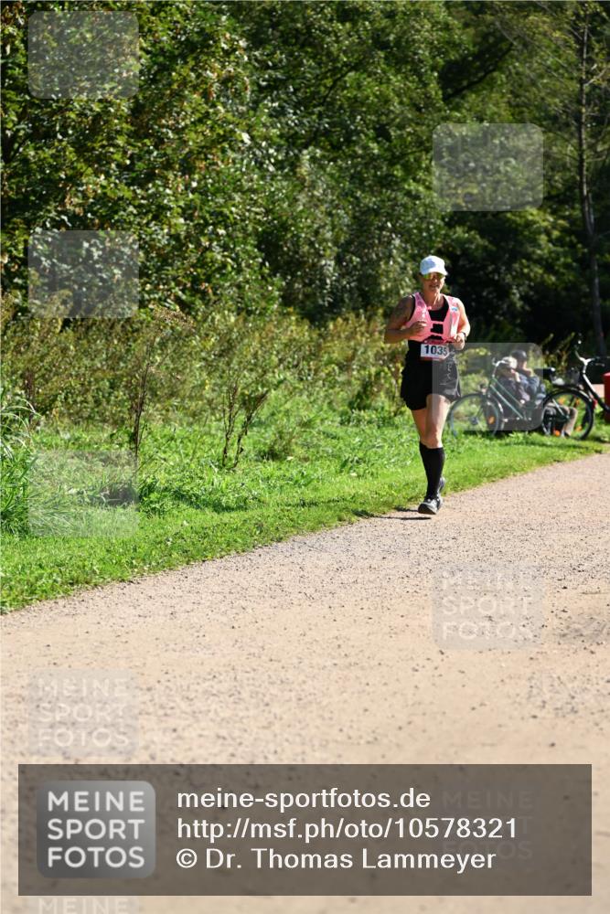 27.09.2026 - 35. Volkslauf durch das schöne Alstertal Dr. Thomas Lammeyer http://msf.ph/oto/10578321 27.09.2026 11:59:59 Laufen 1035 meine-sportfotos.de