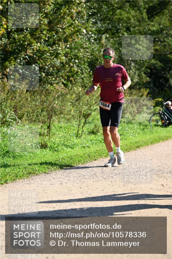 27.09.2026 - 35. Volkslauf durch das schöne Alstertal Dr. Thomas Lammeyer http://msf.ph/oto/10578336 27.09.2026 12:00:04 Laufen 42, 195, 1684 meine-sportfotos.de