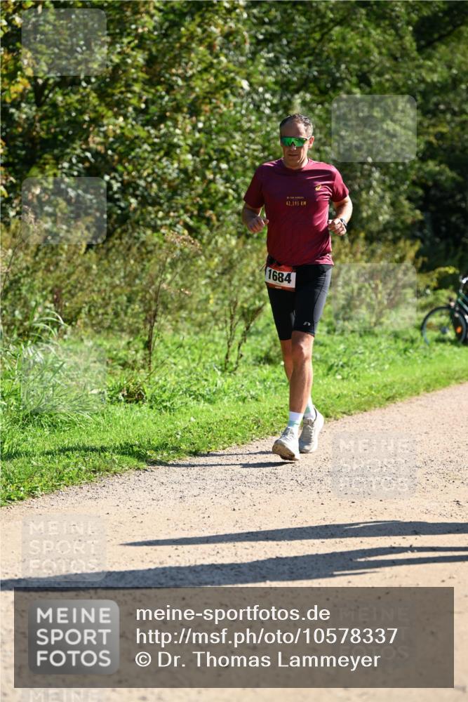 27.09.2026 - 35. Volkslauf durch das schöne Alstertal Dr. Thomas Lammeyer http://msf.ph/oto/10578337 27.09.2026 12:00:04 Laufen 42, 195, 1684 meine-sportfotos.de