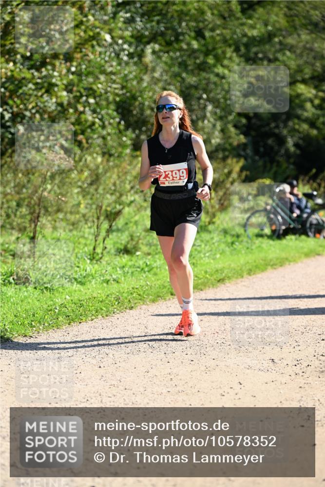 27.09.2026 - 35. Volkslauf durch das schöne Alstertal Dr. Thomas Lammeyer http://msf.ph/oto/10578352 27.09.2026 12:00:09 Laufen 2399 meine-sportfotos.de