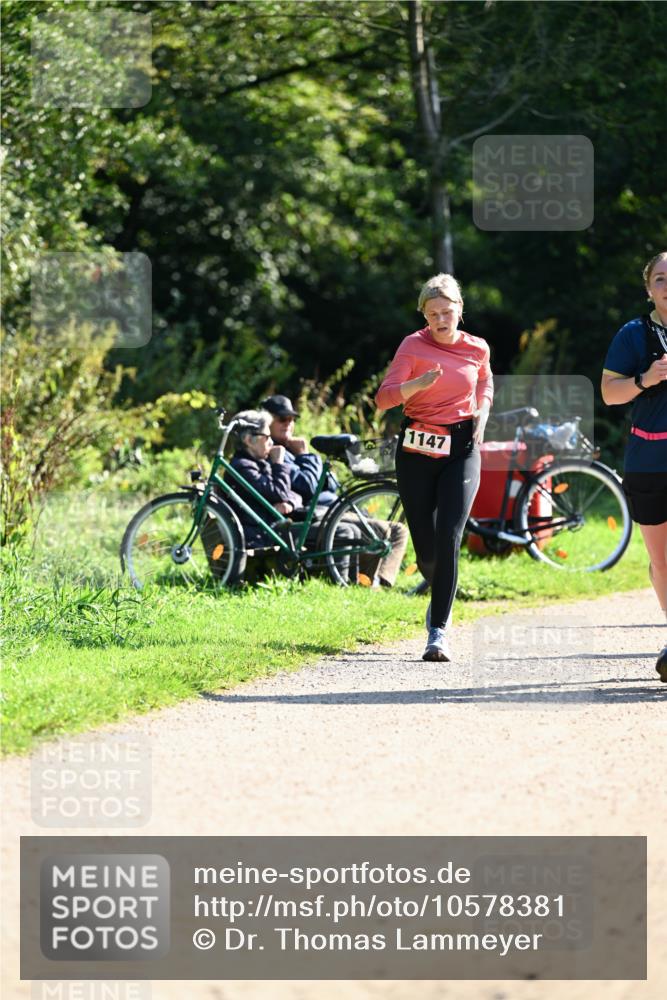 27.09.2026 - 35. Volkslauf durch das schöne Alstertal Dr. Thomas Lammeyer http://msf.ph/oto/10578381 27.09.2026 12:00:20 Laufen 1147 meine-sportfotos.de