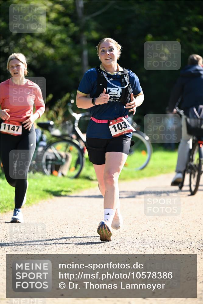 27.09.2026 - 35. Volkslauf durch das schöne Alstertal Dr. Thomas Lammeyer http://msf.ph/oto/10578386 27.09.2026 12:00:22 Laufen 1147, 103 meine-sportfotos.de
