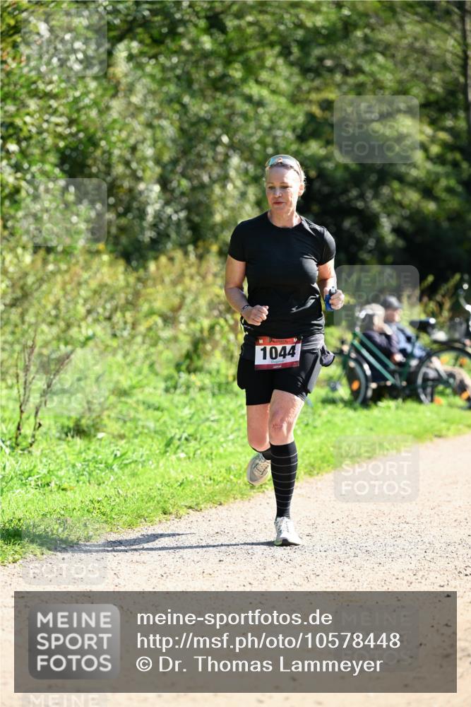 27.09.2026 - 35. Volkslauf durch das schöne Alstertal Dr. Thomas Lammeyer http://msf.ph/oto/10578448 27.09.2026 12:00:53 Laufen 1044 meine-sportfotos.de